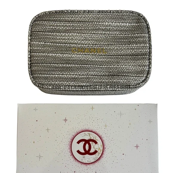 Posh Live Show Notification Flyer - Picture 3 of 12